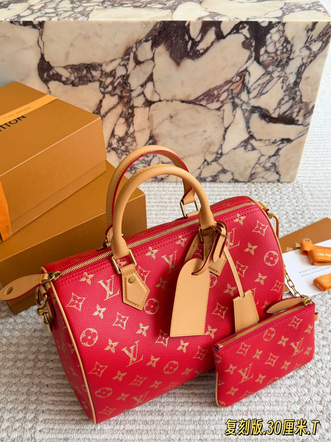 Louis Vuitton LV Speedy Handbag Cowhide Leather